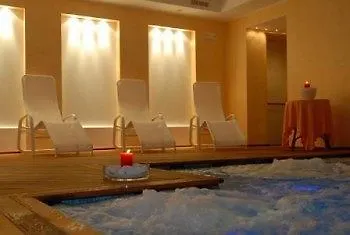 Park Olimpia מלון